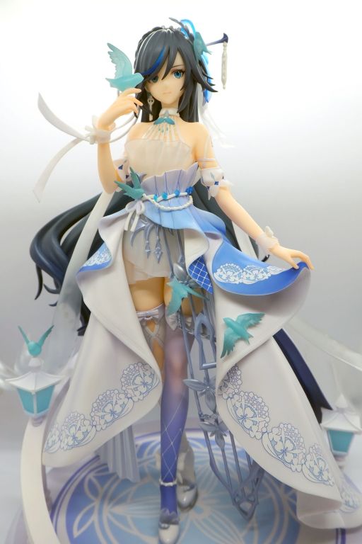 画像ギャラリー No.001のサムネイル画像 / 初めてのスケールフィギュアは「崩壊3rd」の「フカ・雲墨丹心 蒼い鳥の庭Ver.」にした話（「買い物Surfer」第21回）