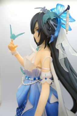 画像ギャラリー No.010のサムネイル画像 / 初めてのスケールフィギュアは「崩壊3rd」の「フカ・雲墨丹心 蒼い鳥の庭Ver.」にした話（「買い物Surfer」第21回）