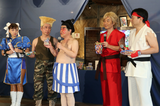 画像ギャラリー No.005のサムネイル画像 / あの佐賀県が“ストII”とコラボ，「ストリートファイター佐賀」始動。コラボ名産品ショップ「佐賀ット商店」のオープニングイベントをレポート