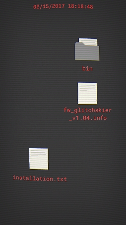 画像ギャラリー No.002のサムネイル画像 / まるでブラウン管。スマホ向けSTG「Glitchskier」を紹介する「（ほぼ）日刊スマホゲーム通信」第1355回