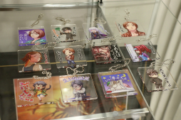 画像ギャラリー No.009のサムネイル画像 / 本日開催の「レイジングループ」ポップアップストアをレポート。新宿マルイメンで，謎解きイベント「ウソつきの謎」にチャレンジ