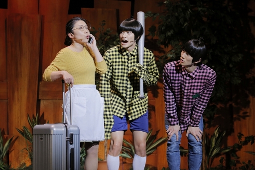 画像ギャラリー No.003のサムネイル画像 / 松野家，崩壊の危機――？　6つ子たちが本領発揮した喜劇「おそ松さん」ゲネプロ公演をレポート