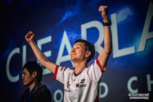 画像ギャラリー No.012のサムネイル画像 / 【速報】［EVO2019］「アンダーナイト インヴァース エクセレイト エスト」部門，優勝はらんぽ選手。TOP8のうち7名を日本勢が占める