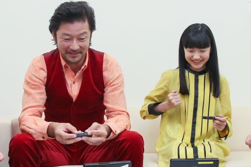 画像ギャラリー No.020のサムネイル画像 / 「ポッ拳」，浅野忠信さんがピカチュウメイクを披露するTVCMが放映開始