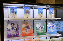 画像ギャラリー No.012のサムネイル画像 / 「プリンセスコネクト！Re:Dive」と「GiGO」がコラボ。クレーンゲームに描き下ろしイラストを使用した限定景品が登場