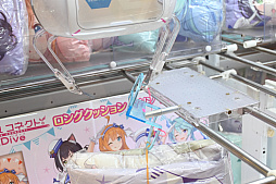 画像ギャラリー No.025のサムネイル画像 / 「プリンセスコネクト！Re:Dive」と「GiGO」がコラボ。クレーンゲームに描き下ろしイラストを使用した限定景品が登場