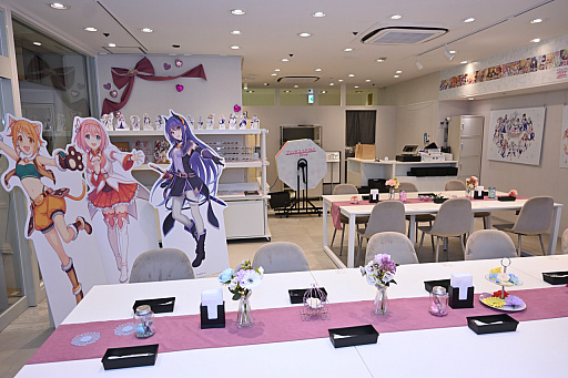 画像ギャラリー No.027のサムネイル画像 / 「プリンセスコネクト！Re:Dive」×“峠の釜めし”荻野屋コラボ試食会レポ。店内には，コラボグッズである等身大パネルの展示も