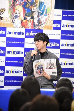 画像ギャラリー No.014のサムネイル画像 / ラウドって何だろう？　西山宏太朗さん，小野友樹さんが登壇した「千銃士」絶対高貴ソングシリーズNoble Bullet 04＆05発売記念イベントレポート