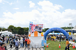 画像ギャラリー No.004のサムネイル画像 / いざ！ 横須賀鎮守府へ。「WoWS×アズレン」コラボイベント「三笠大先輩の横須賀散策」スタンプラリーをレポート