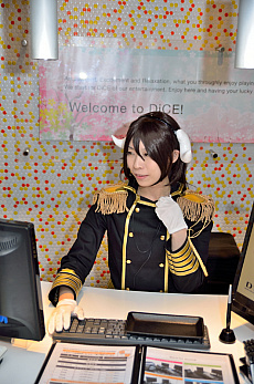 画像ギャラリー No.021のサムネイル画像 / いざ！ 横須賀鎮守府へ。「WoWS×アズレン」コラボイベント「三笠大先輩の横須賀散策」スタンプラリーをレポート