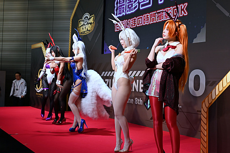 画像ギャラリー No.059のサムネイル画像 / 「アズールレーン」8周年記念イベントEXPO会場レポート。アトラクションやアート展示など，10陣営をテーマにしたパビリオンが登場