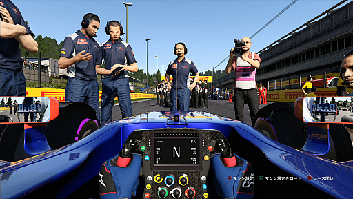 画像ギャラリー No.011のサムネイル画像 / シリーズ最新作「F1 2017」で，日常を超越したハイスピードバトルを手軽に体験しよう