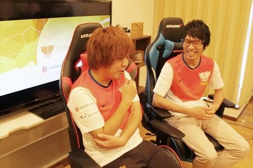 画像ギャラリー No.002のサムネイル画像 / まちゃぼー選手＆RAIN選手インタビュー。競技シーンの最前線で戦い続ける2人にEVO2019を振り返ってもらった