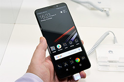 画像ギャラリー No.037のサムネイル画像 / カメラにこだわるHuaweiの新スマートフォン「P20」「P20 Pro」と，20万円超えのラグジュアリーモデル「Mate RS」を実機でチェック