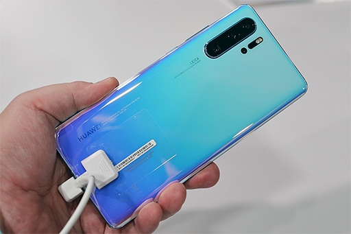 画像ギャラリー No.008のサムネイル画像 / Huawei，4連レンズ＆光学5倍ズーム対応カメラ搭載スマートフォン「P30 Pro」を発表