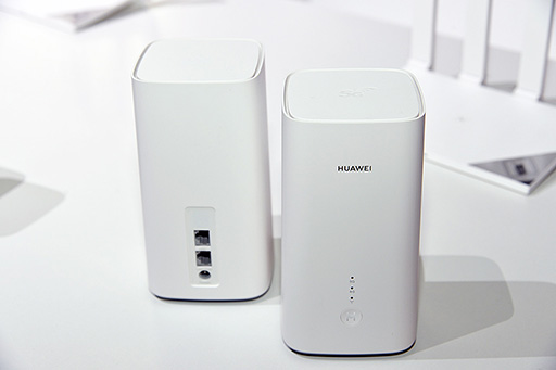 画像ギャラリー No.018のサムネイル画像 / Huawei，5G対応の2つ折りスマートフォン「Mate Xs」を発表。5G対応の新型タブレット端末もアピール
