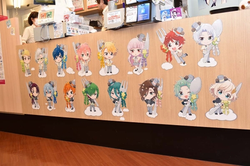 画像ギャラリー No.011のサムネイル画像 / キュートで美しい描き下ろしイラストがたまらない！　アニメイトカフェショップ×「DREAM!ing」によるコラボカフェをレポート