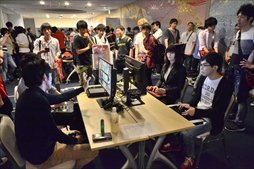 画像ギャラリー No.003のサムネイル画像 / 「BBTAG 第2回公式大会」イベントレポート。プロゲーマー・小路KOG選手が優勝を飾り，直近の出場大会において5連覇を達成