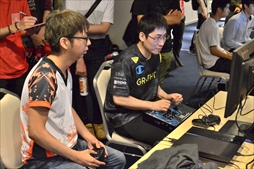 画像ギャラリー No.019のサムネイル画像 / 「BBTAG 第2回公式大会」イベントレポート。プロゲーマー・小路KOG選手が優勝を飾り，直近の出場大会において5連覇を達成