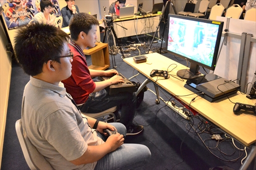 画像ギャラリー No.027のサムネイル画像 / 「BBTAG 第2回公式大会」イベントレポート。プロゲーマー・小路KOG選手が優勝を飾り，直近の出場大会において5連覇を達成