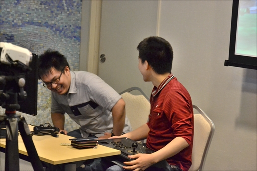 画像ギャラリー No.028のサムネイル画像 / 「BBTAG 第2回公式大会」イベントレポート。プロゲーマー・小路KOG選手が優勝を飾り，直近の出場大会において5連覇を達成