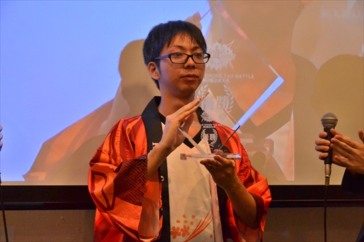 画像ギャラリー No.042のサムネイル画像 / 「BBTAG 第2回公式大会」イベントレポート。プロゲーマー・小路KOG選手が優勝を飾り，直近の出場大会において5連覇を達成