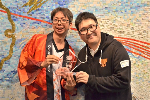 画像ギャラリー No.043のサムネイル画像 / 「BBTAG 第2回公式大会」イベントレポート。プロゲーマー・小路KOG選手が優勝を飾り，直近の出場大会において5連覇を達成