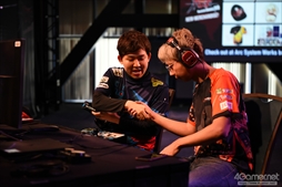 画像ギャラリー No.011のサムネイル画像 / 日本人選手はライバルであり，友人――ARCREVO WORLD TOUR決勝大会「BBTAG」部門優勝，Shinku選手インタビュー