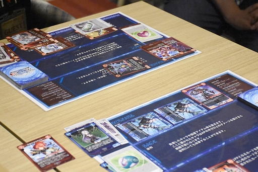 画像ギャラリー No.030のサムネイル画像 / 熟練カードゲーマーは初見の「PSO2 トレーディングカードゲーム」でも勝てるのか？ セガの刺客，郡 正夫氏に挑んでみた