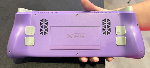 画像ギャラリー No.007のサムネイル画像 / ADATAが開発中の携帯型ゲームPC「XPG Nia」は，新型メモリ「LPCAMM2」採用でメモリをユーザーが交換できる