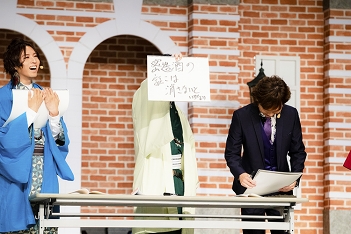 画像ギャラリー No.046のサムネイル画像 / 愛しさと切なさと，“笑い”が詰まった「明治東亰恋伽 ハイカラ浪漫劇場 〜Honeymoon〜」昼夜両公演をレポート