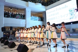 画像ギャラリー No.016のサムネイル画像 / 「CUE!」の1stシングル「Forever Friends」発売直前ミニライブ，公式レポートが公開