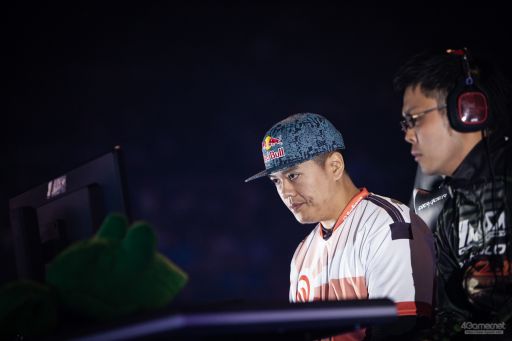 画像ギャラリー No.080のサムネイル画像 / ［EVO2019］Day3，最後の戦いがいよいよスタート。「BBTAG」「SFV AE」「鉄拳7」「スマブラSP」の決勝が行われる最終日Twitterまとめ