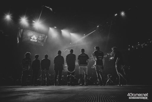 画像ギャラリー No.140のサムネイル画像 / ［EVO2019］Day3，最後の戦いがいよいよスタート。「BBTAG」「SFV AE」「鉄拳7」「スマブラSP」の決勝が行われる最終日Twitterまとめ