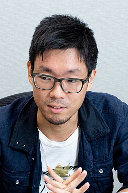 画像ギャラリー No.005のサムネイル画像 / 「交響性ミリオンアーサー」配信後の反響や，今後の展望について聞いてみた。プロデューサー 岩野氏＆山﨑氏へのインタビューを掲載