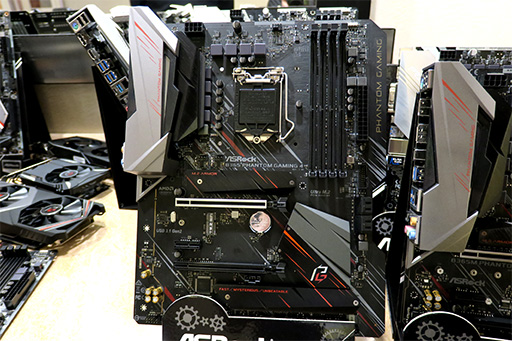 画像ギャラリー No.002のサムネイル画像 / ASRock，エントリー市場向けチップセット「Intel B365」搭載のゲーマー向けマザーボードを初公開