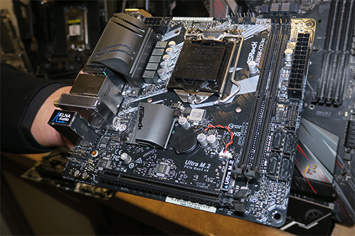 画像ギャラリー No.008のサムネイル画像 / ASRock，エントリー市場向けチップセット「Intel B365」搭載のゲーマー向けマザーボードを初公開