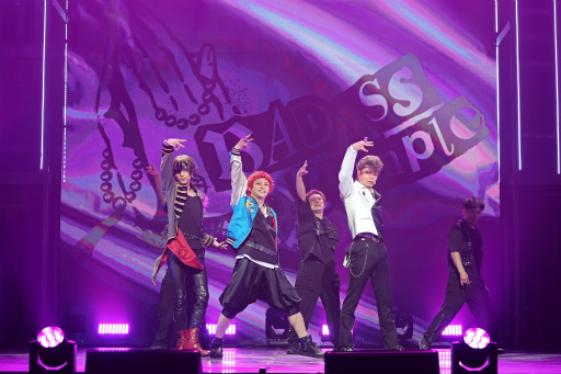 画像ギャラリー No.010のサムネイル画像 / 「『ヒプステ』《Buster Bros!!! ＆ Bad Ass Temple feat. 糸の会 ＆ WESTEND-MAFIA》」ゲネプロレポート。4チームがラップバトルで激突