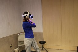 画像ギャラリー No.004のサムネイル画像 / ［TGS 2018］PS VRタイトル「みんなのGOLF VR」「Déraciné」と「絶体絶命都市4 Plus」のVRモードを体験