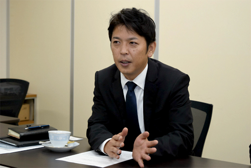 画像ギャラリー No.037のサムネイル画像 / 「JUDGE EYES：死神の遺言」で木村拓哉さんが演じる探偵ってどんな仕事？　現役の探偵にあれこれ教えてもらった