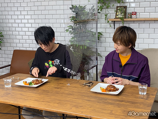画像ギャラリー No.015のサムネイル画像 / 「あんスタ！！」CAFE CINNAMON ニキズキッチン第2回収録現場に潜入レポート。山口智広さん＆阿座上洋平さんがハンバーグ作りに挑戦！