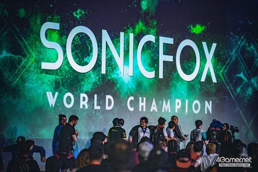 画像ギャラリー No.006のサムネイル画像 / ［EVO2019］「Mortal Kombat 11」部門の優勝はSonicFox選手。「Mortal Kombat」シリーズの絶対王者が見事戴冠を果たす