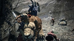 画像ギャラリー No.010のサムネイル画像 / Nintendo Switch版「ドラゴンズドグマ：ダークアリズン」の基本＆応用アクションを紹介