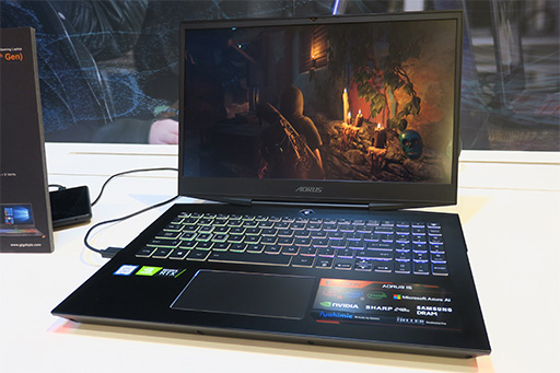 画像ギャラリー No.010のサムネイル画像 / GIGABYTE，4K有機ELパネル採用のクリエイター＆ゲーマー向けノートPC「AERO 15 OLED」を発表。重量2kgでRTX 20搭載にも注目だ