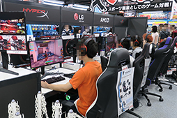 画像ギャラリー No.010のサムネイル画像 / LG，ゲーマー向けディスプレイ「27GL83A-B」を使った「Fortnite」の対戦イベントをヨドバシAkibaで開催。8日にも参加のチャンスあり