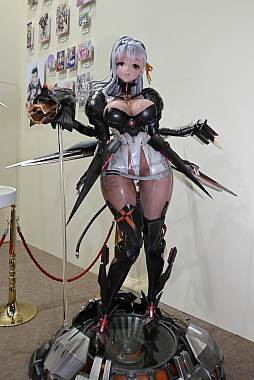画像ギャラリー No.014のサムネイル画像 / コスプレイヤーたちによるリアルガチャも開催。「ニコニコ超会議2024」の「勝利の女神：NIKKE」ブースレポート