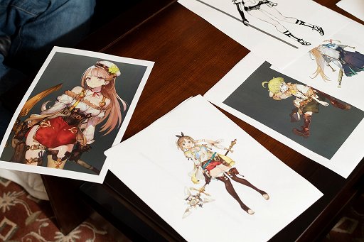 画像ギャラリー No.035のサムネイル画像 / ライザはこうして生まれた。「ライザのアトリエ 〜常闇の女王と秘密の隠れ家〜」キャラクターデザインの変遷を，細井Pとトリダモノ氏が語る