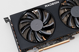 画像ギャラリー No.011のサムネイル画像 / 玄人志向のRX 6700搭載カード「RD-RX6700-E10GB/DF」レビュー。遅れてきたRX 6700“無印”のミドルクラス市場における立ち位置は？