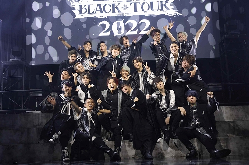 画像ギャラリー No.023のサムネイル画像 / 「ブラックスター -Theater Starless-」ライブツアー“BLACK TOUR 2022”の名古屋＆羽田公演の公式レポートが公開に