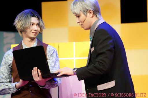 画像ギャラリー No.004のサムネイル画像 / 舞台「キューピット・パラサイト」のゲネプロをレポート。異色の日替わりゲスト，ドタバタコメディの見どころに注目